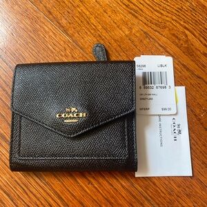 NWT. Coach wallet